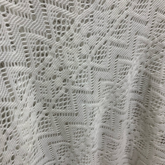 NWT Britt’s Knits 100% Acrylic Woven Poncho One Size - Picture 6 of 6